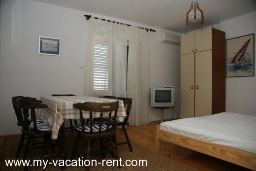 Appartamenti Duvnjak Croazia - Dalmazia - Zadar - Biograd na Moru - appartamento #121 Immagine 3