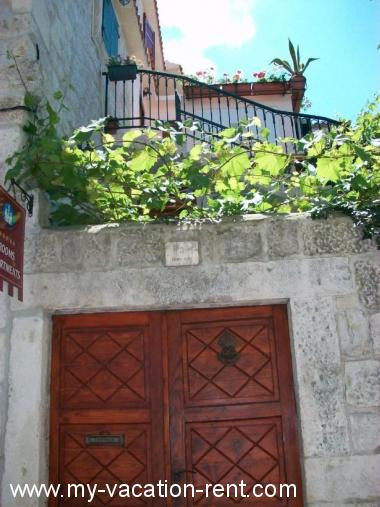 Appartamento Trogir Trogir Dalmazia Croazia #1498
