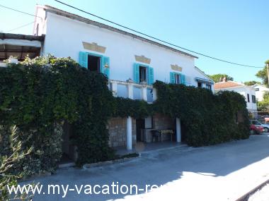 Appartamento Rogac Isola di Solta Dalmazia Croazia #1639