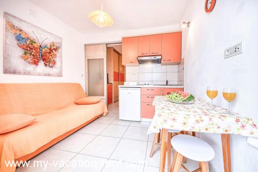 Appartamenti Apartments ''Villa Gracin'' Croazia - Dalmazia - Isola di Brac - Povlja - appartamento #224 Immagine 7