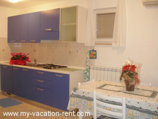 Appartamenti Anna Croazia - Istria - Umag - Zambratija - appartamento #318 Immagine 3