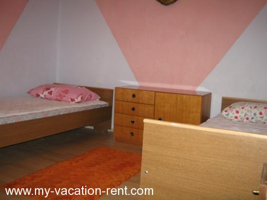 Appartamenti Jagoda Croazia - Dalmazia - Isola di Solta - Stomorska - appartamento #407 Immagine 2