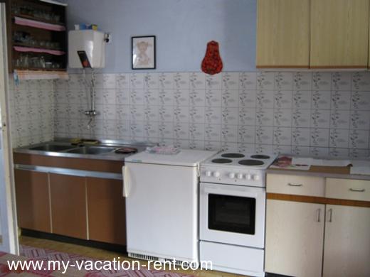 Appartamenti Jagoda Croazia - Dalmazia - Isola di Solta - Stomorska - appartamento #407 Immagine 5