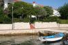 Appartamenti Petar - 6m from the sea: Croazia - Quarnaro - Isola di Rab - Barbat - appartamento #4728 Immagine 9