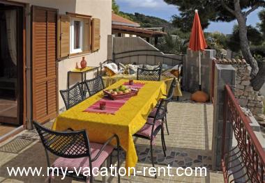 Appartamento Cove Rukavac Isola di Vis Dalmazia Croazia #4750