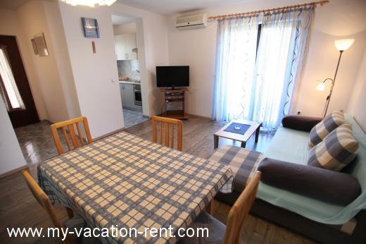 Apartman A2 Croazia - Dalmazia - Isola di Ciovo - Arbanija - appartamento #690 Immagine 1