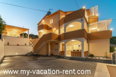 Appartamenti Lux 3 - heated pool: Croazia - Dalmazia - Trogir - Marina - appartamento #7106 Immagine 3