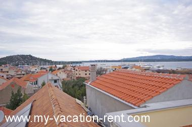 Appartamenti Ines - central with free parking: Croazia - Dalmazia - Isola di Murter - Betina - appartamento #7374 Immagine 9