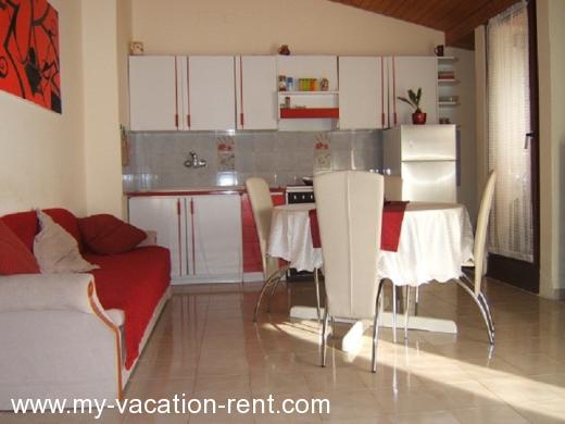 Appartamenti Villa Kascuni Croazia - Istria - Pula - Stinjan - appartamento #877 Immagine 3