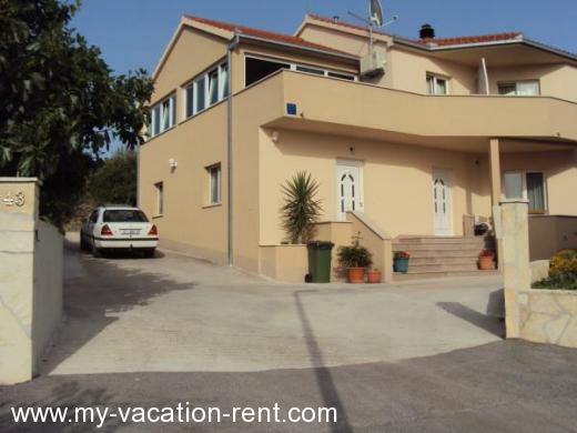 Appartamenti Anamaria Croazia - Dalmazia - Isola di Ciovo - Okrug Gornji - appartamento #965 Immagine 3